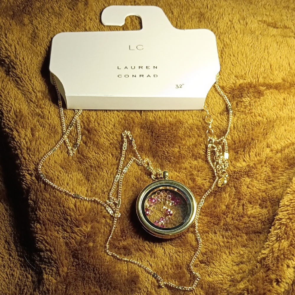 LC Lauren Conrad Gold Circular Pendant Necklace